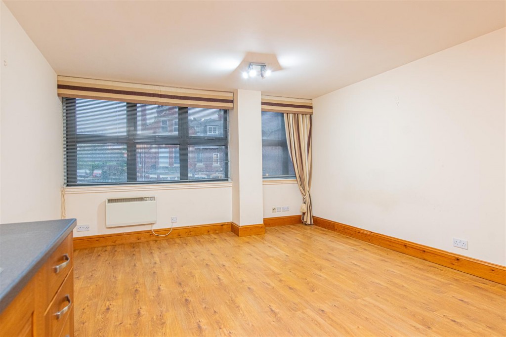 Images for Station Road, Kettering EAID:oscarjamesapi BID:2