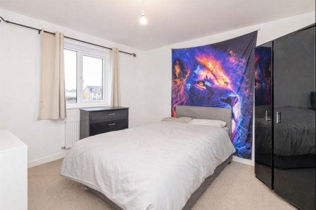 Images for Thornton Avenue, Barton Seagrave EAID:oscarjamesapi BID:3