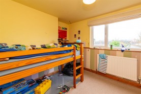 Images for Essex Gardens, Market Harborough