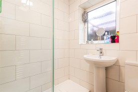 Images for Essex Gardens, Market Harborough