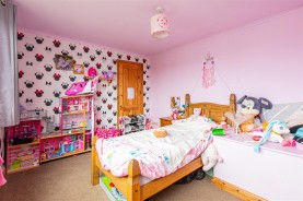 Images for Essex Gardens, Market Harborough