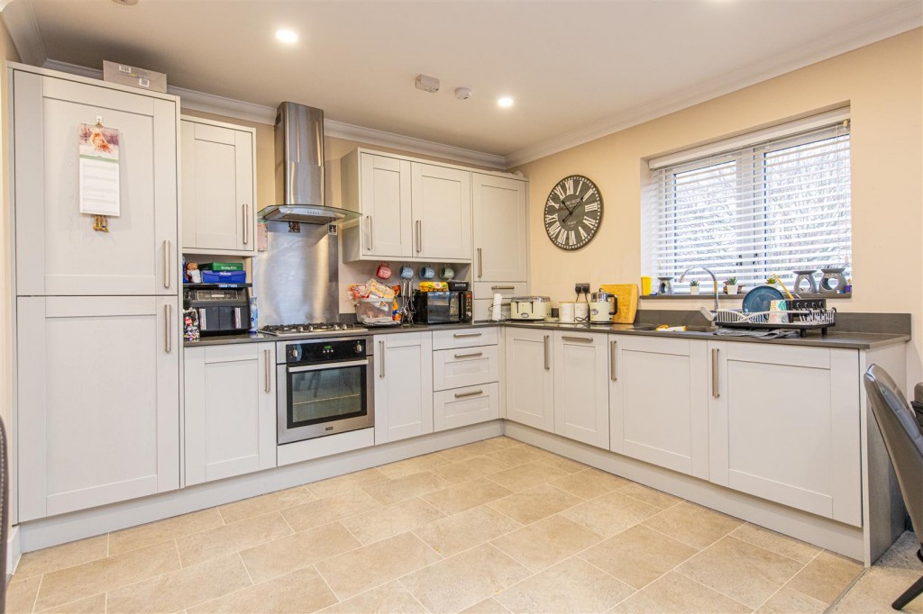 Images for Chichele Street, Higham Ferrers EAID:oscarjamesapi BID:8