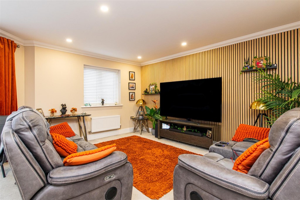 Images for Chichele Street, Higham Ferrers EAID:oscarjamesapi BID:8