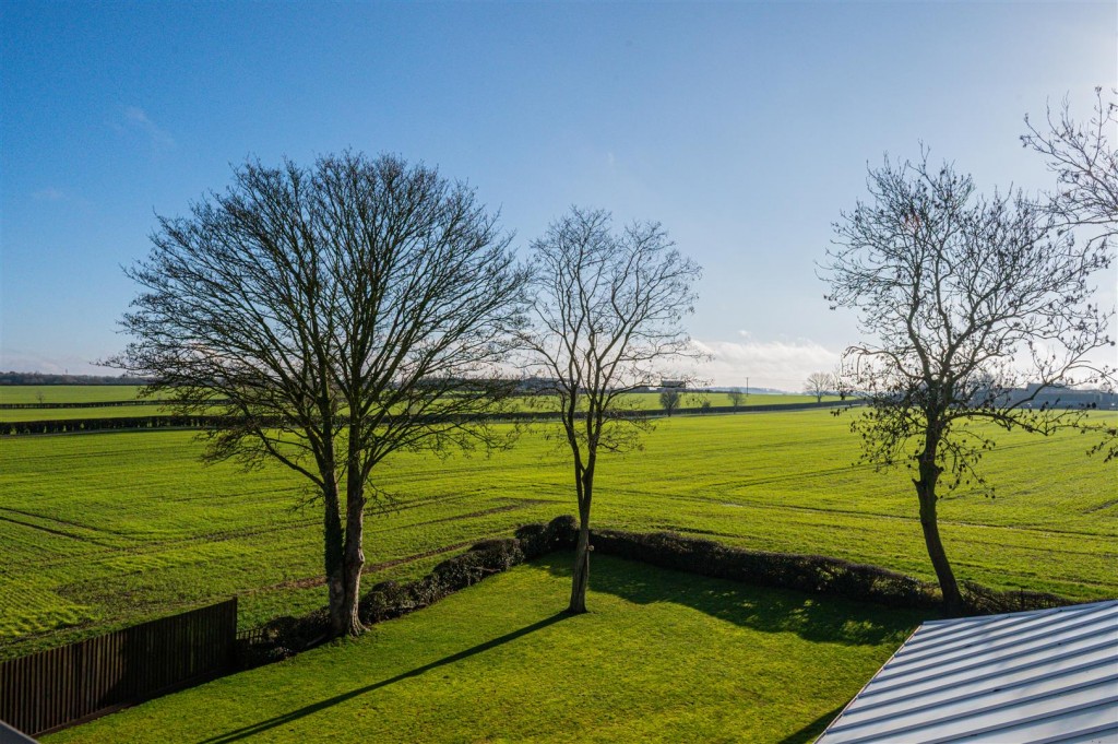 Images for Chelveston Road, Stanwick, Wellingborough EAID:oscarjamesapi BID:6