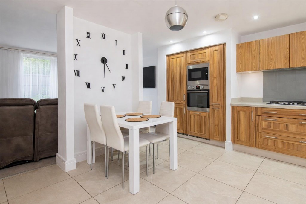 Images for Epping Road, Little Stanion EAID:oscarjamesapi BID:4