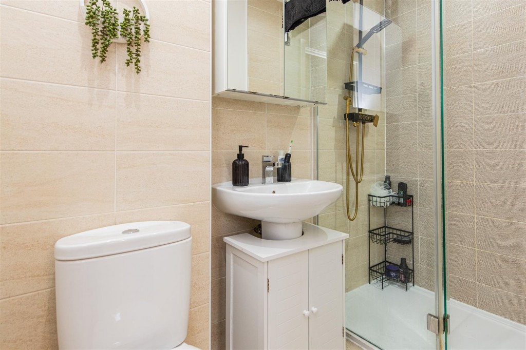 Images for Epping Road, Little Stanion EAID:oscarjamesapi BID:4