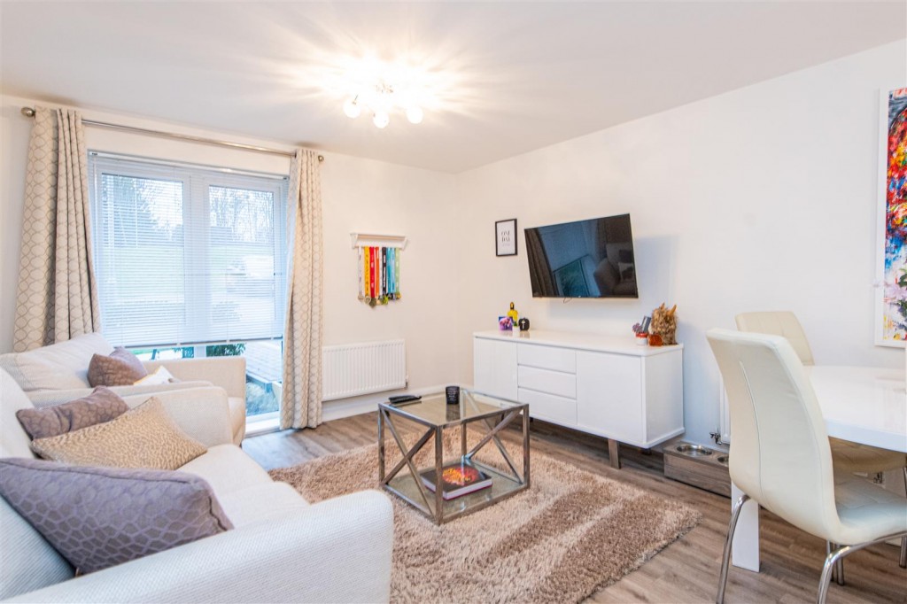 Images for Flat 1, 25, Bunnet Road, Wellingborough EAID:oscarjamesapi BID:6