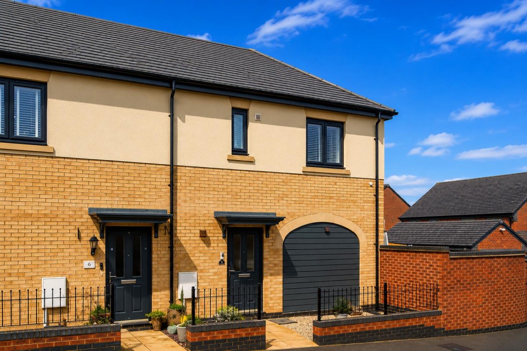 Images for Slough Close, Corby EAID:oscarjamesapi BID:4