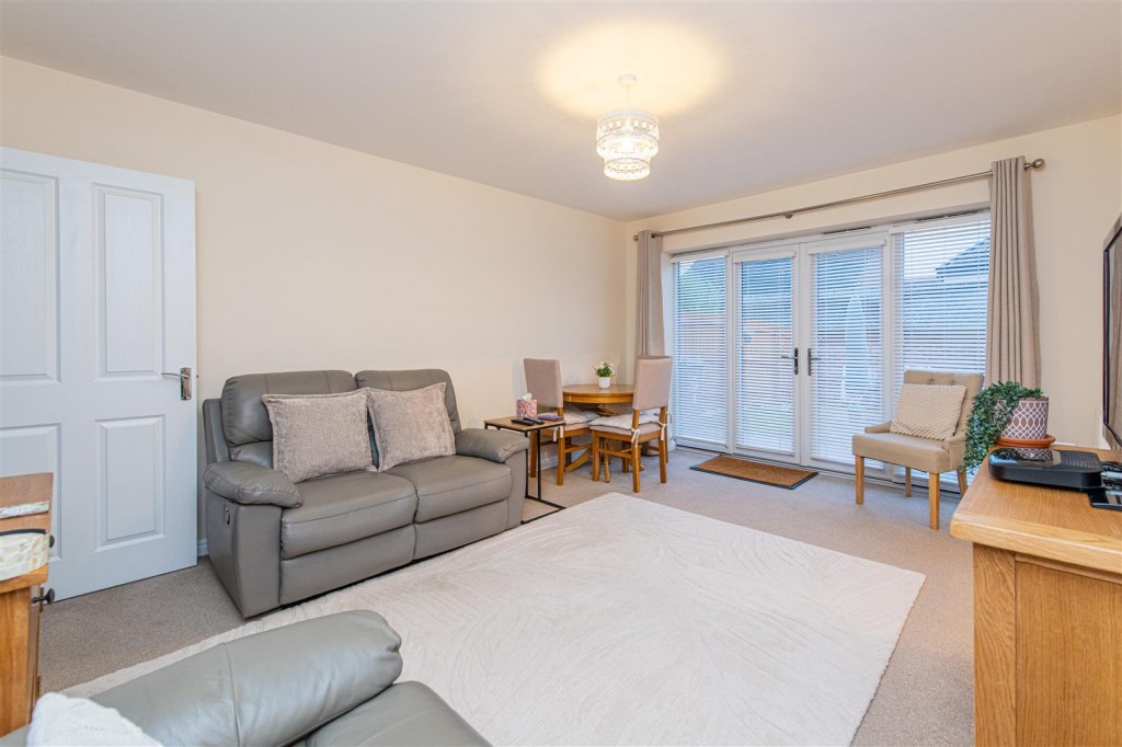 Images for Slough Close, Corby EAID:oscarjamesapi BID:4