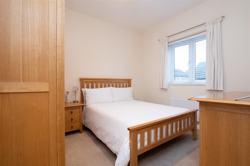 Images for Slough Close, Corby EAID:oscarjamesapi BID:4