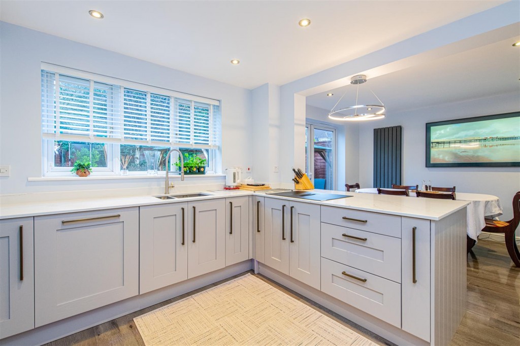 Images for Wilkie Close, Kettering EAID:oscarjamesapi BID:2