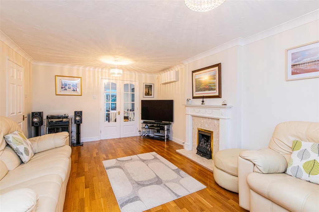 Images for Wilkie Close, Kettering EAID:oscarjamesapi BID:2