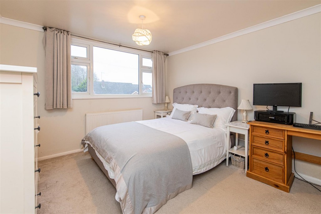 Images for Fitzwilliam Drive, Barton Seagrave EAID:oscarjamesapi BID:3