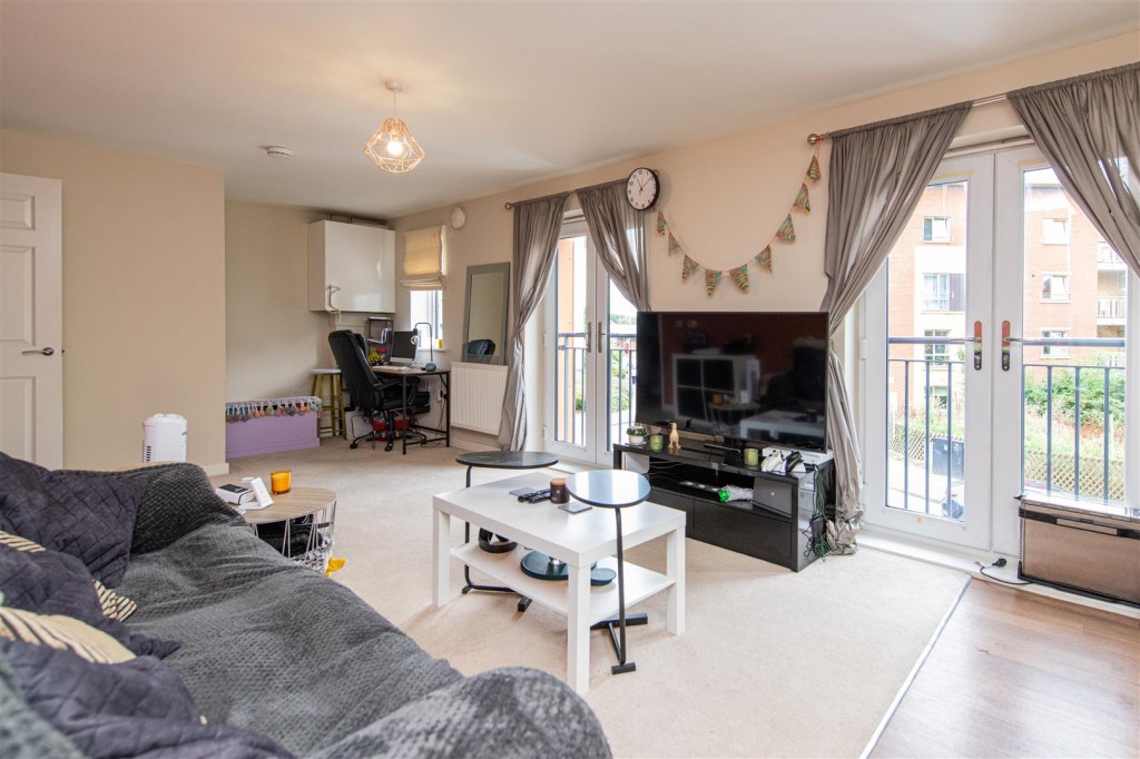 Images for Railway View, Kettering EAID:oscarjamesapi BID:2