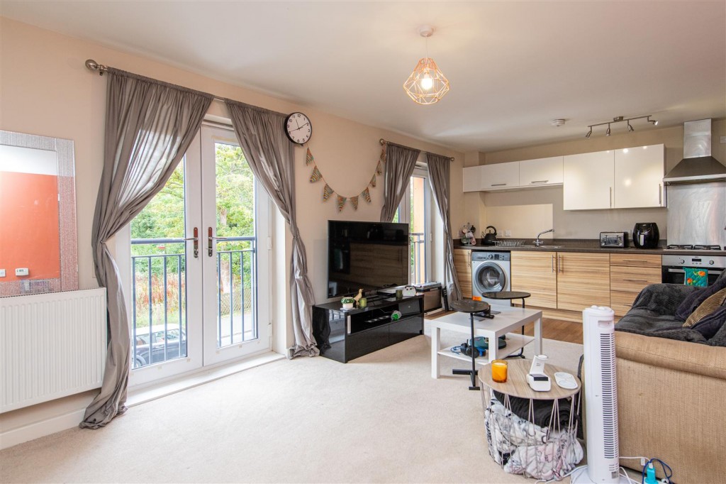 Images for Railway View, Kettering EAID:oscarjamesapi BID:2