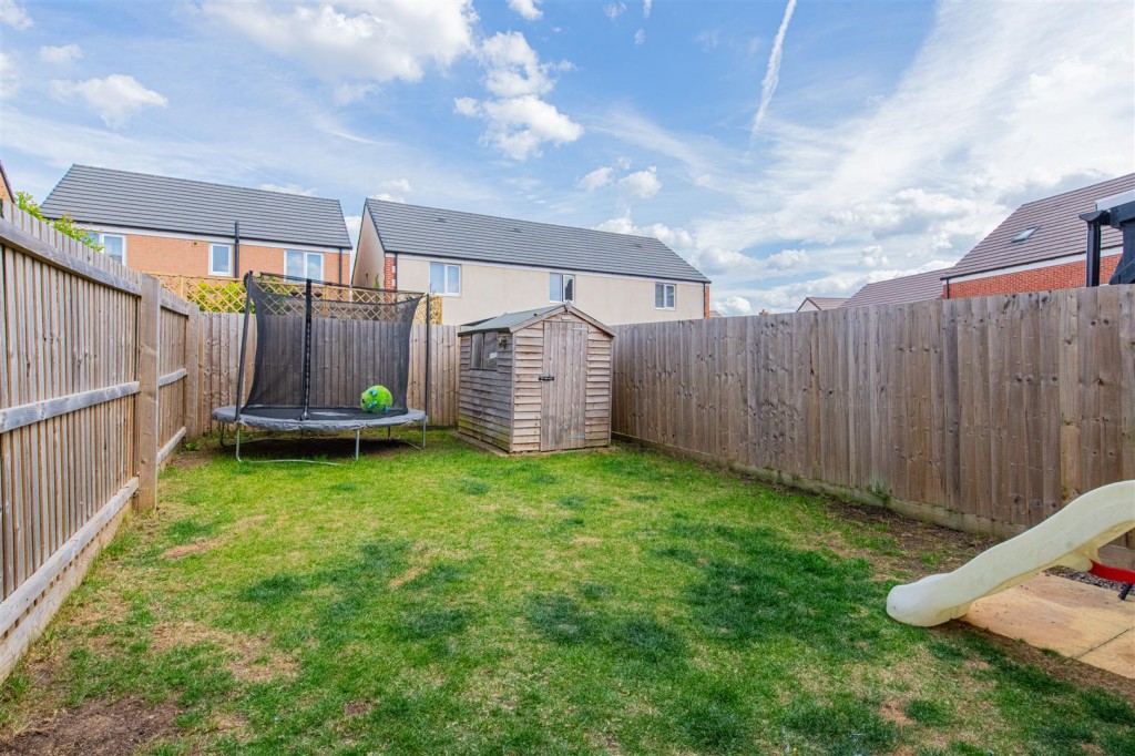 Images for Ogilvie Avenue, Northampton EAID:oscarjamesapi BID:2