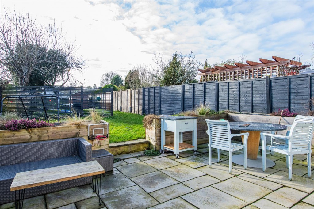 Images for Gillitts Road, Wellingborough EAID:oscarjamesapi BID:6