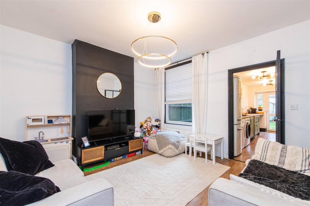 Images for Gladstone Street, Market Harborough EAID:oscarjamesapi BID:5