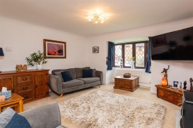 Images for Tainty Close, Finedon