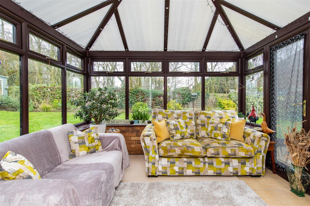 Images for Tainty Close, Finedon EAID:oscarjamesapi BID:3