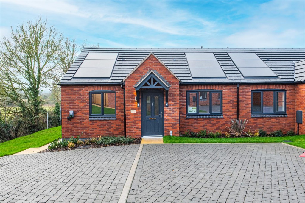 Images for Ahern Close, Bozeat, Wellingborough EAID:oscarjamesapi BID:6