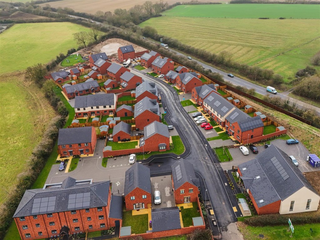 Images for Ahern Close, Bozeat, Wellingborough EAID:oscarjamesapi BID:6