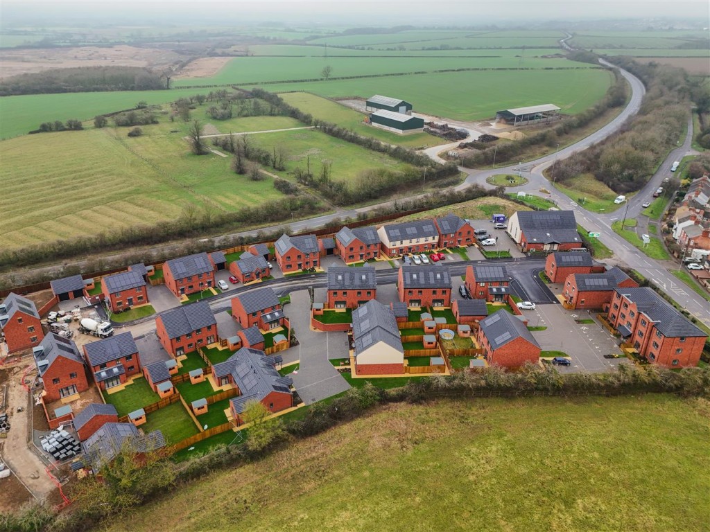 Images for Ahern Close, Bozeat, Wellingborough EAID:oscarjamesapi BID:6