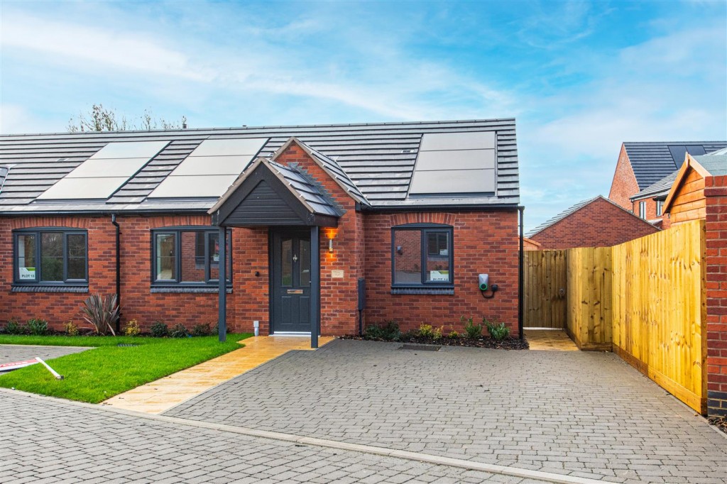 Images for Ahern Close, Bozeat, Wellingborough EAID:oscarjamesapi BID:6