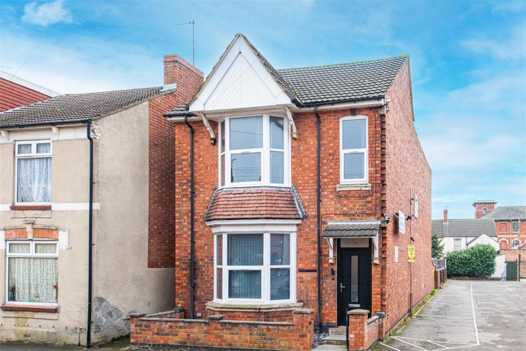 SUPERB INVESTMENT OPPORTUNITY -HMO -York Road, Kettering - EAID:oscarjamesapi, BID:2