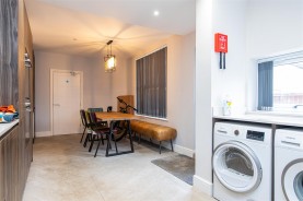 Images for SUPERB INVESTMENT OPPORTUNITY -HMO -York Road, Kettering