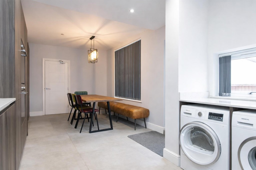 Images for SUPERB INVESTMENT OPPORTUNITY -HMO -York Road, Kettering EAID:oscarjamesapi BID:2