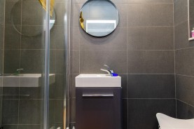 Images for SUPERB INVESTMENT OPPORTUNITY -HMO -York Road, Kettering