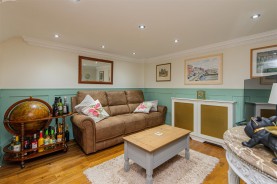 Images for Bakehouse Lane, Burton Latimer