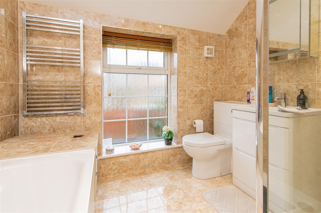 Images for Bakehouse Lane, Burton Latimer EAID:oscarjamesapi BID:3