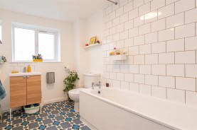 Images for The Heights, Market Harborough