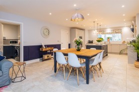 Images for Lake Drive, Weldon