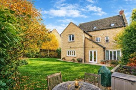 Images for The Paddocks, Stanion, Kettering