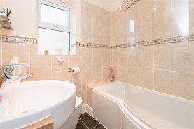 Images for The Paddocks, Stanion, Kettering