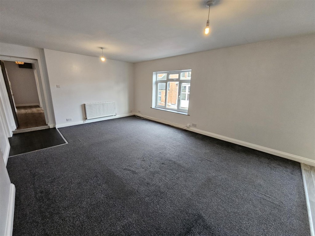 Images for Wellington Street, Kettering EAID:oscarjamesapi BID:2