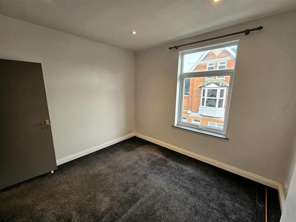 Images for Wellington Street, Kettering EAID:oscarjamesapi BID:2