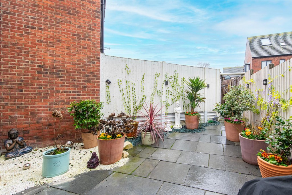 Images for Neptune Road, Wellingborough EAID:oscarjamesapi BID:6