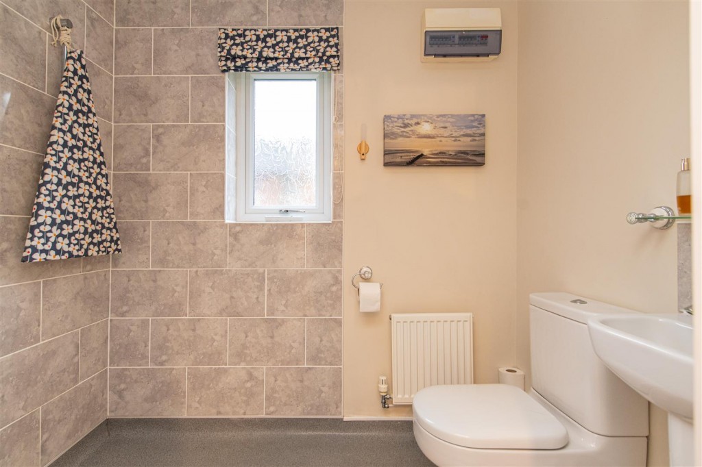 Images for Neptune Road, Wellingborough EAID:oscarjamesapi BID:6