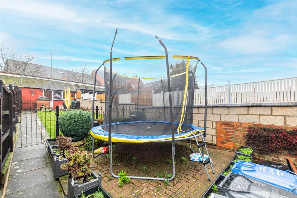 Images for Cambridge Street, Kettering EAID:oscarjamesapi BID:2