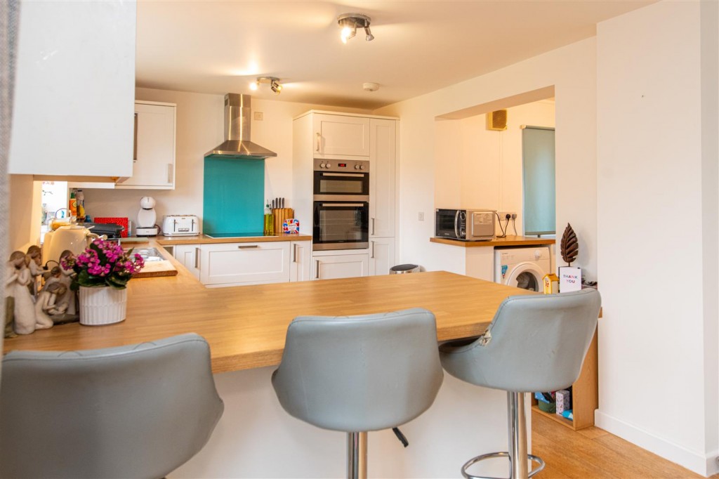 Images for Cedar Way, Wellingborough EAID:oscarjamesapi BID:6