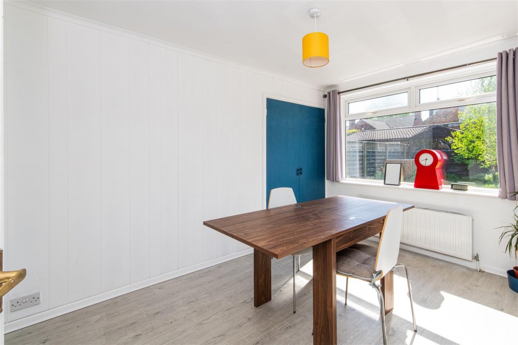Images for Neale Avenue, Kettering EAID:oscarjamesapi BID:2