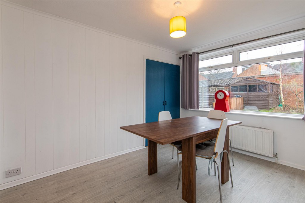 Images for Neale Avenue, Kettering EAID:oscarjamesapi BID:2