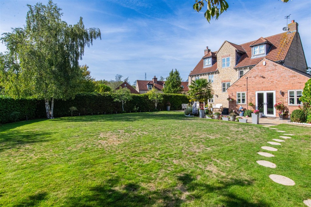 Images for Mawsley Lodge, Mawsley EAID:oscarjamesapi BID:2