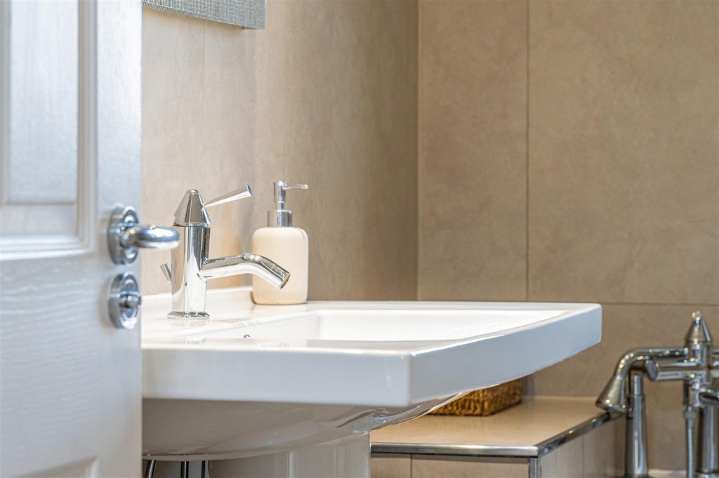 Images for Mawsley Lodge, Mawsley EAID:oscarjamesapi BID:2