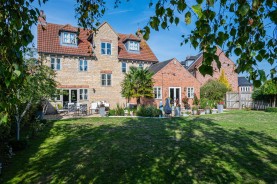 Images for Mawsley Lodge, Mawsley