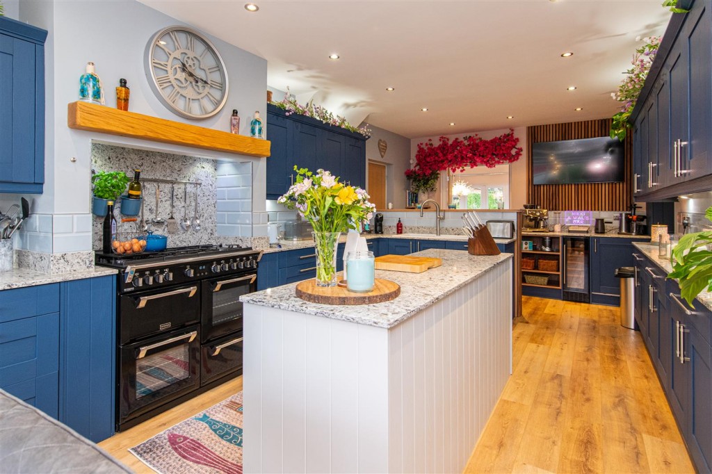 Images for Booth Rise, Northampton EAID:oscarjamesapi BID:1